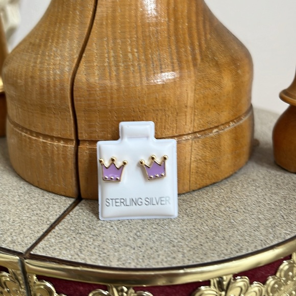 14k Gold Plated Enamel Princess Crown Earrings - Picture 7 of 11